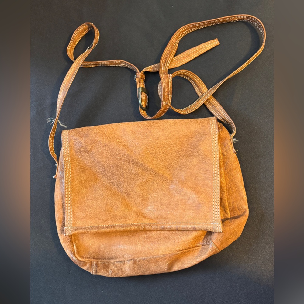 Vintage Genuine Leather Tan Boho Shoulder Bag Slouchy Crossbody Purse